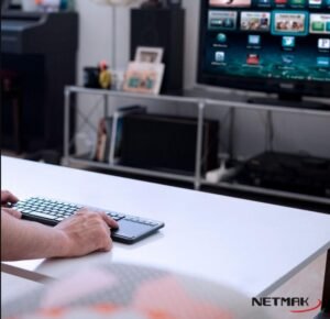 NETMAK NM-KB910 TECLADO INALAMBRICO SMART TV CON TOUCH PAD - Imagen 2